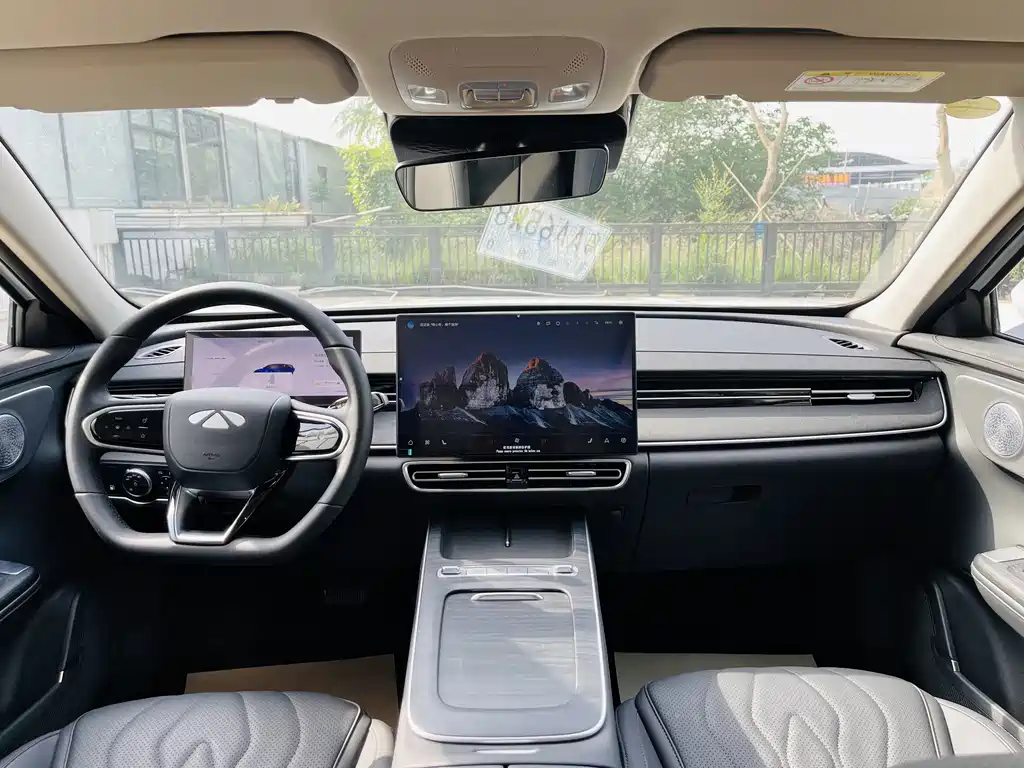 Chery A8L 2025 1.5TGDI 145km Luxury