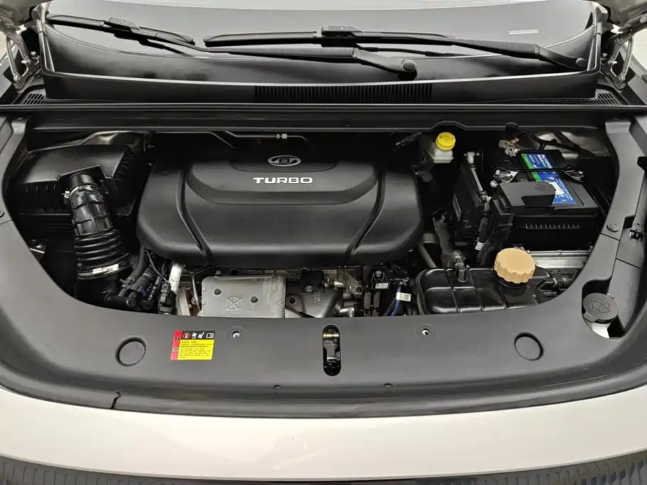 Baojun RM-5 — миниатюра 10