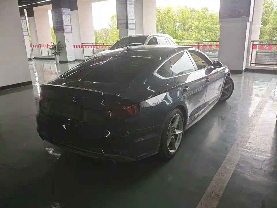 Audi A5 (Import) — миниатюра 9