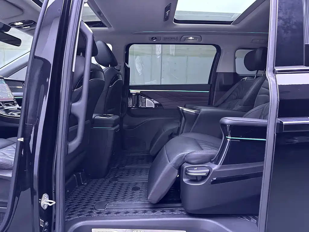 GAC Motor Trumpchi M8 — миниатюра 9