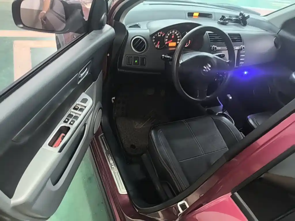 Suzuki Swift — миниатюра 16
