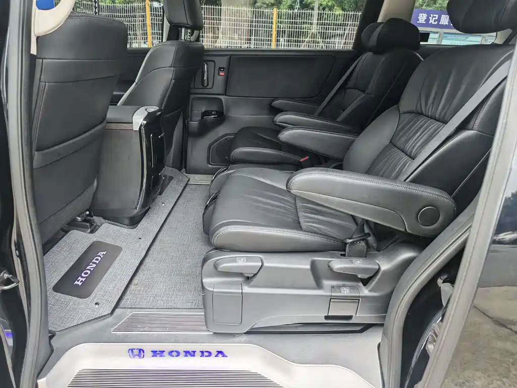 Honda Odyssey — миниатюра 9