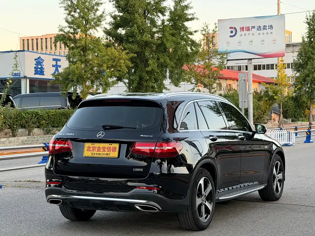 Mercedes-Benz GLC — миниатюра 4