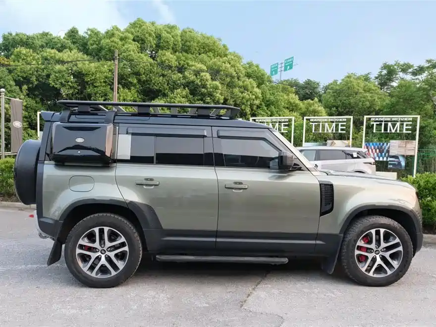 Land Rover Land Rover Defender 2024 110 3.0T P400