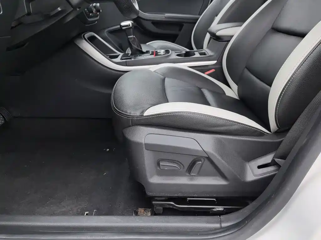 Qoros Qoros 5 — миниатюра 20