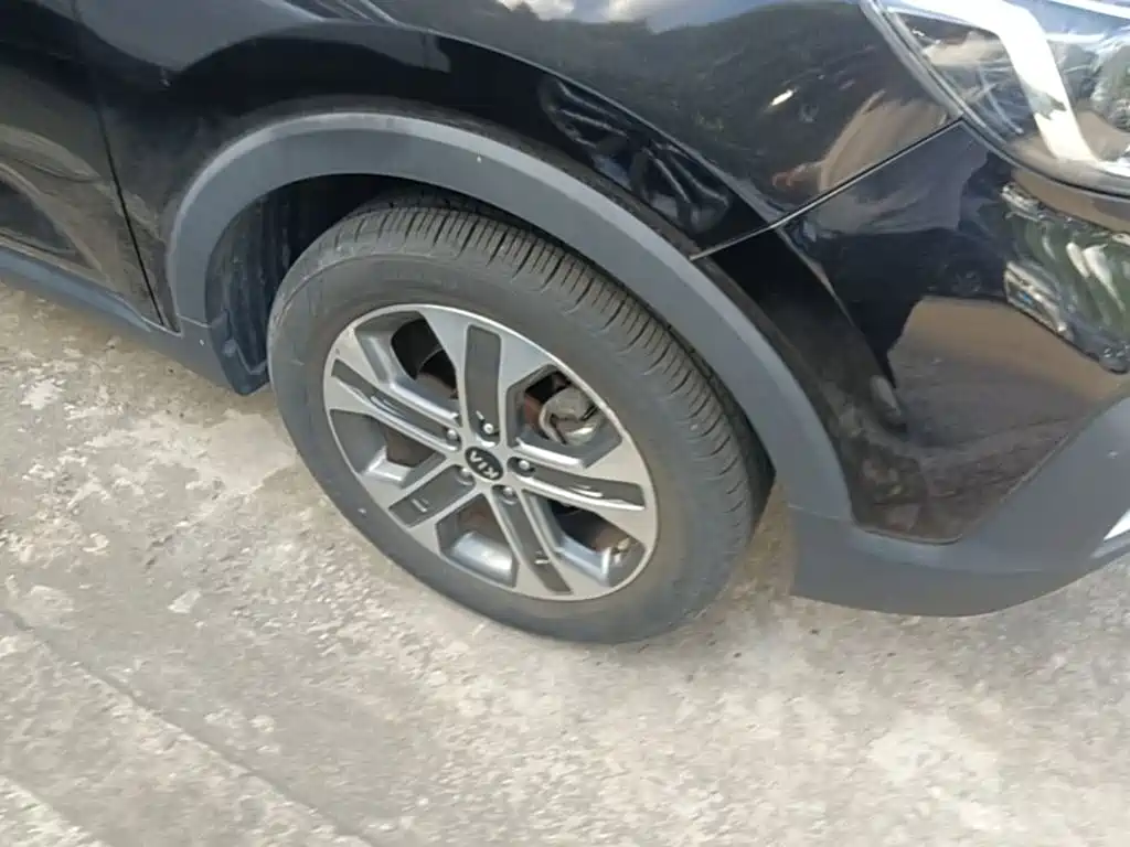 Kia Sportage — миниатюра 12