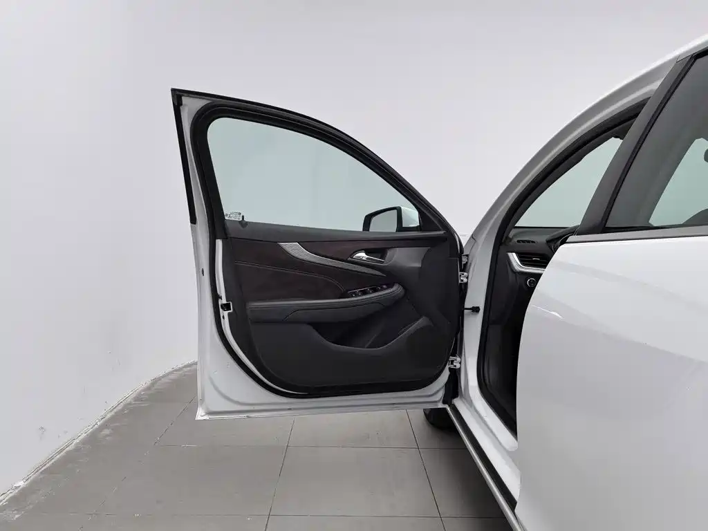 Chevrolet Malibu — миниатюра 8
