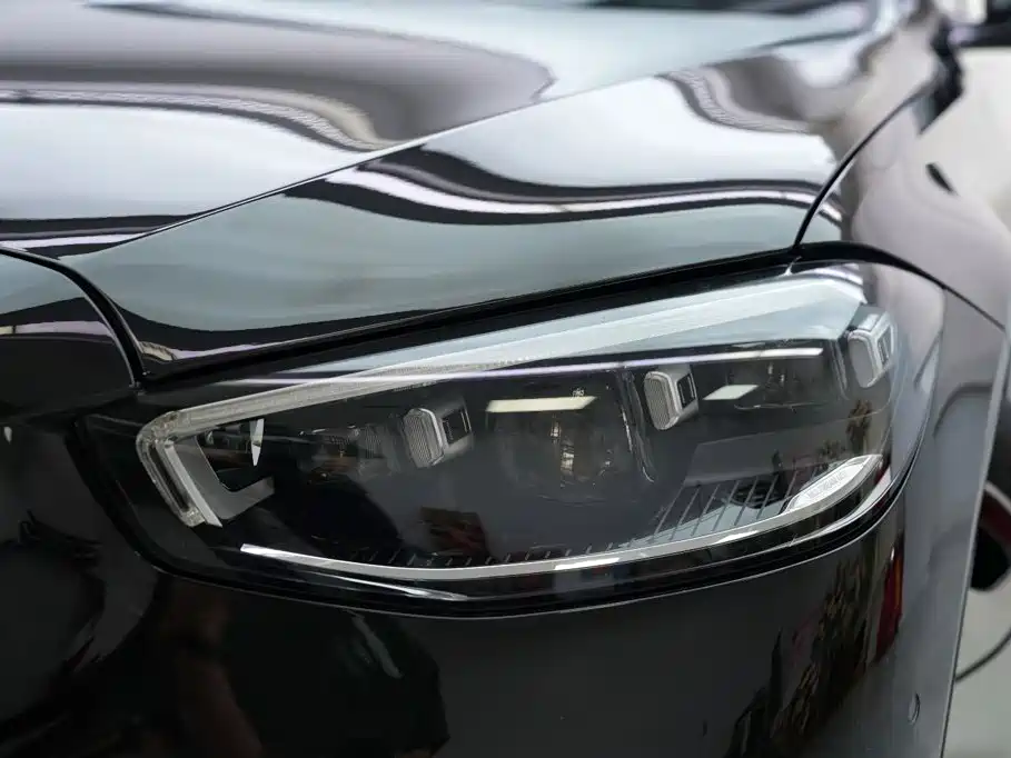 Mercedes-Benz S-Class — миниатюра 2