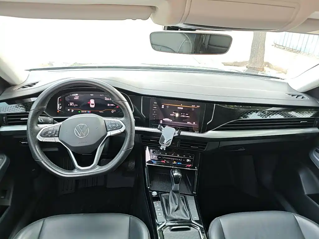Volkswagen Passat — миниатюра 10