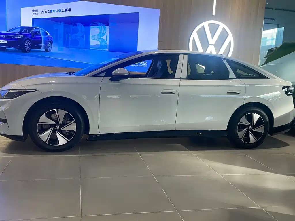 Volkswagen ID.7 VIZZION — миниатюра 5