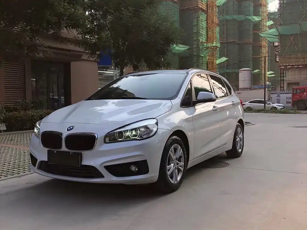 BMW 2 SERIES STATION WAGON