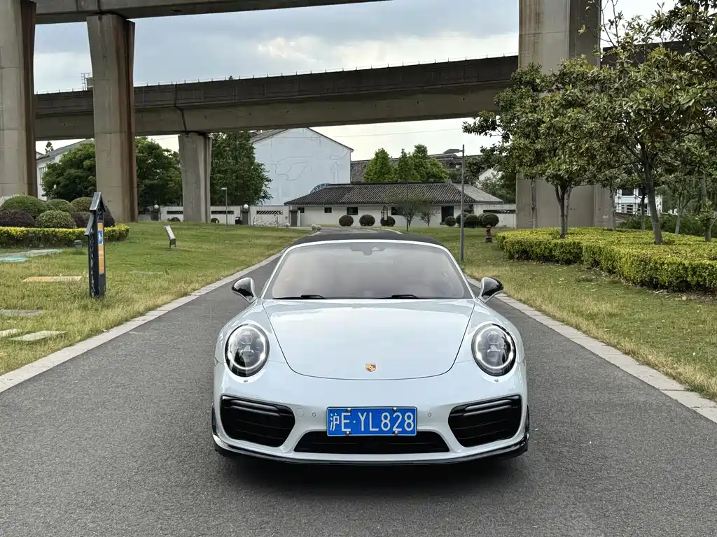 Porsche 911 2017