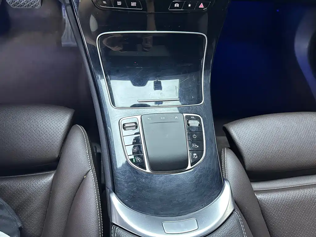 Mercedes-Benz GLC — миниатюра 9