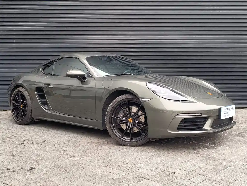 Porsche 718 2022 Cayman 2.0T