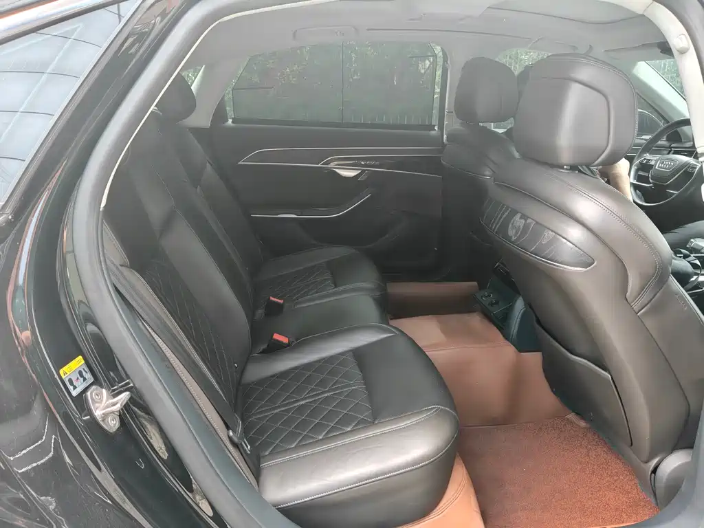 Audi A8 2023 A8L 50 TFSI quattro
