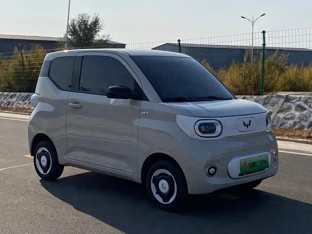 Wuling MINIEV — миниатюра 3