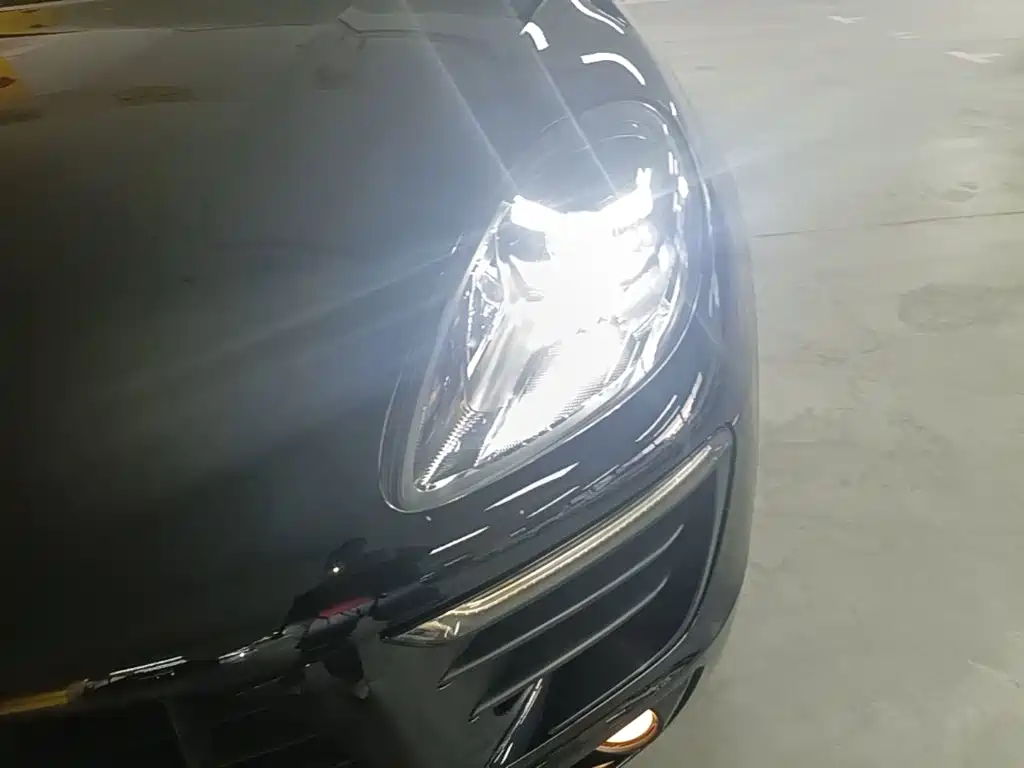Porsche Macan — миниатюра 24