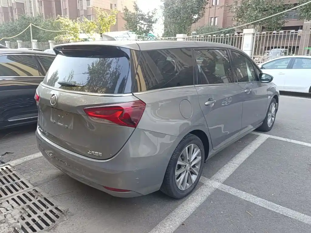 Buick GL6 — миниатюра 7