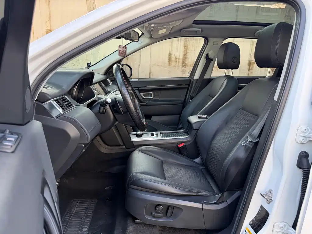 Land Rover Discovery Sport — миниатюра 8