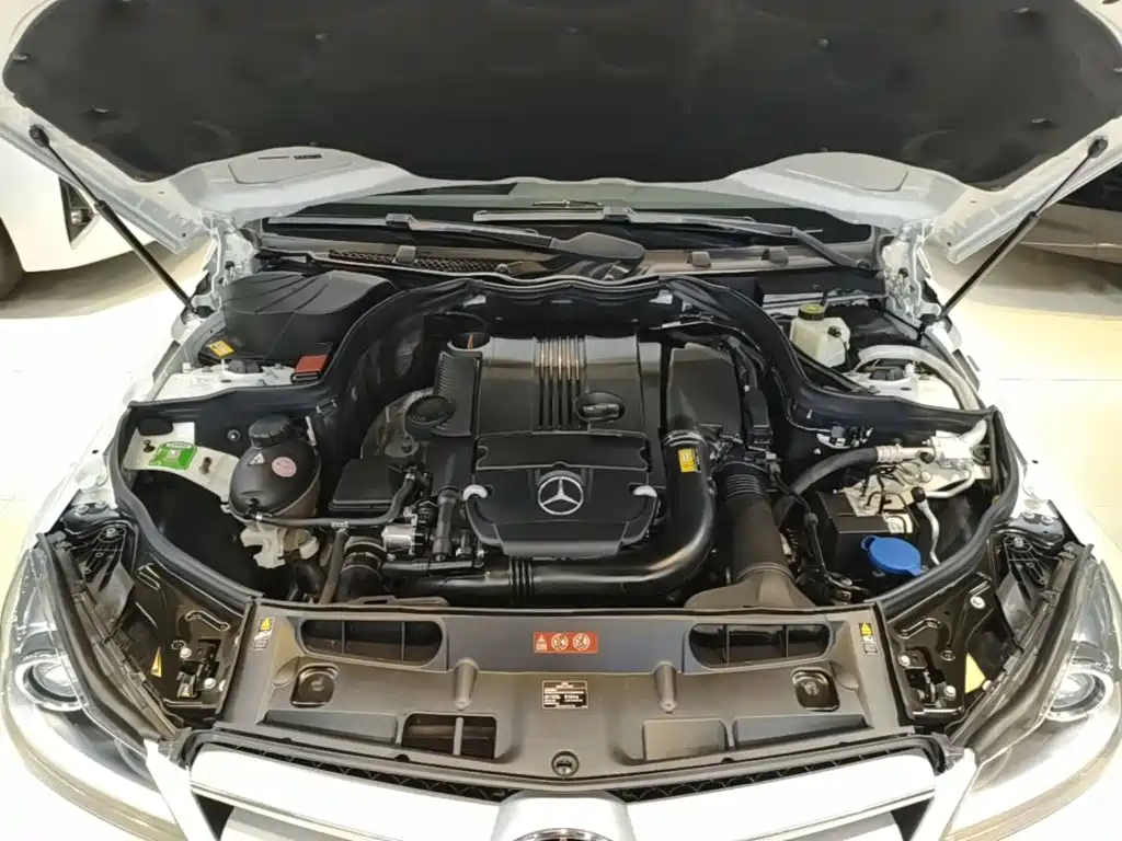 Mercedes-Benz C-Class (Import) — миниатюра 20