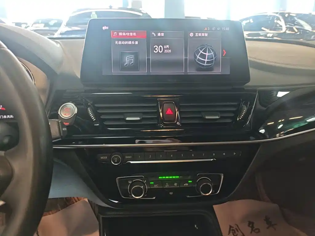 BMW 1 Series — миниатюра 13