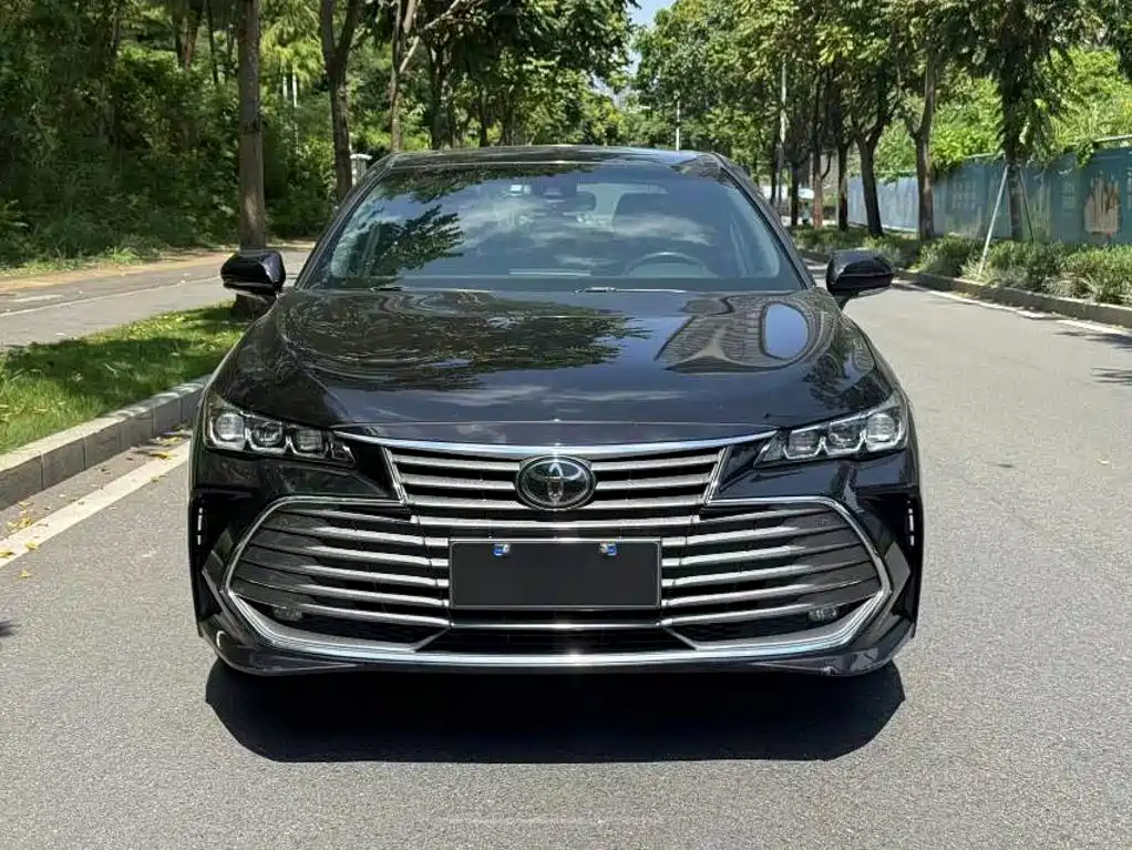 Toyota Avalon — миниатюра 3