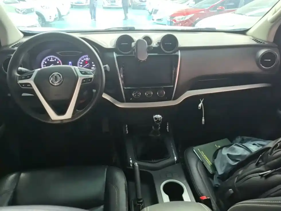 Dongfeng Palasso — миниатюра 10