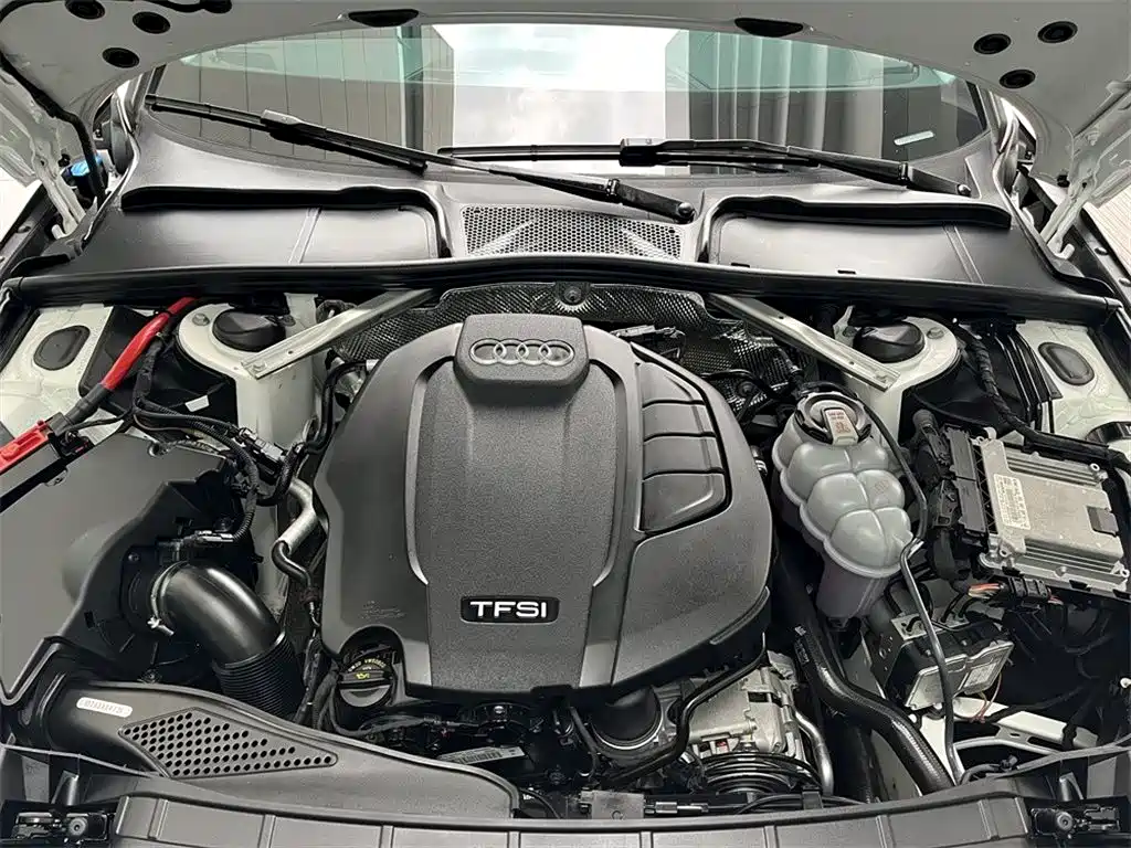 Audi A4L 2022 40 TFSI Fashion