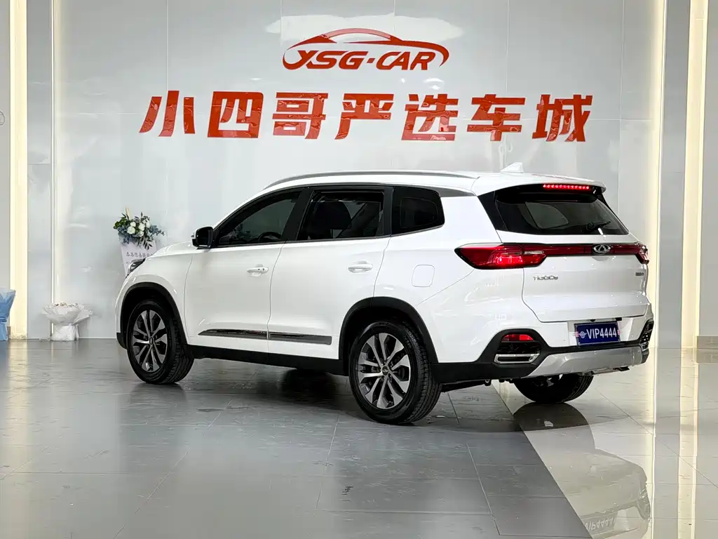 CHERY TIGGO 8