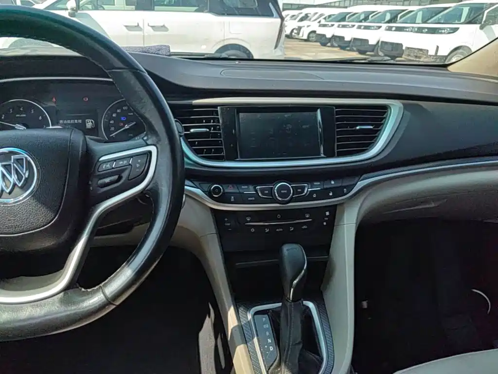 Buick Excelle — миниатюра 13