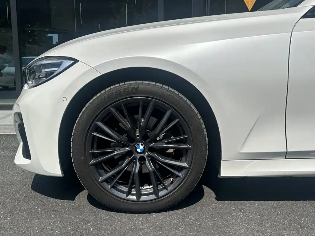 BMW 3 Series — миниатюра 5