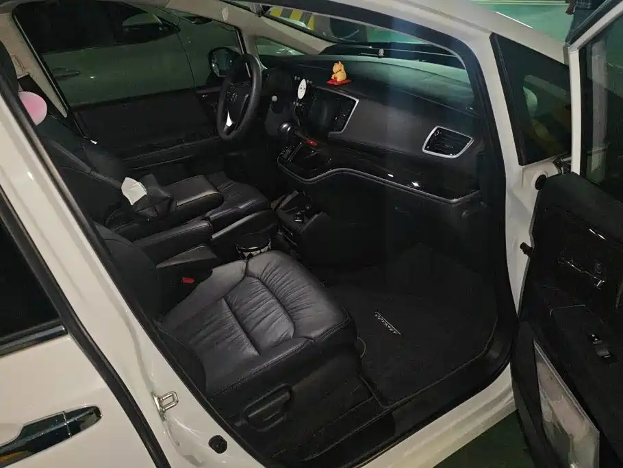 Honda Odyssey — миниатюра 8