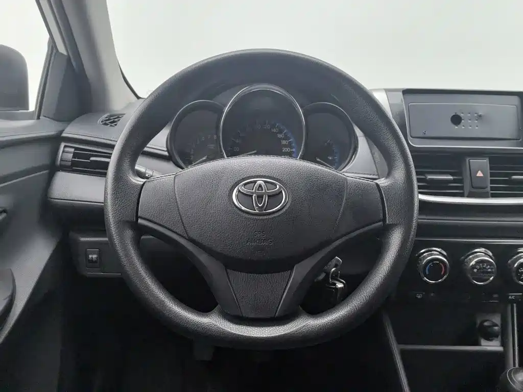 Toyota Vios — миниатюра 11