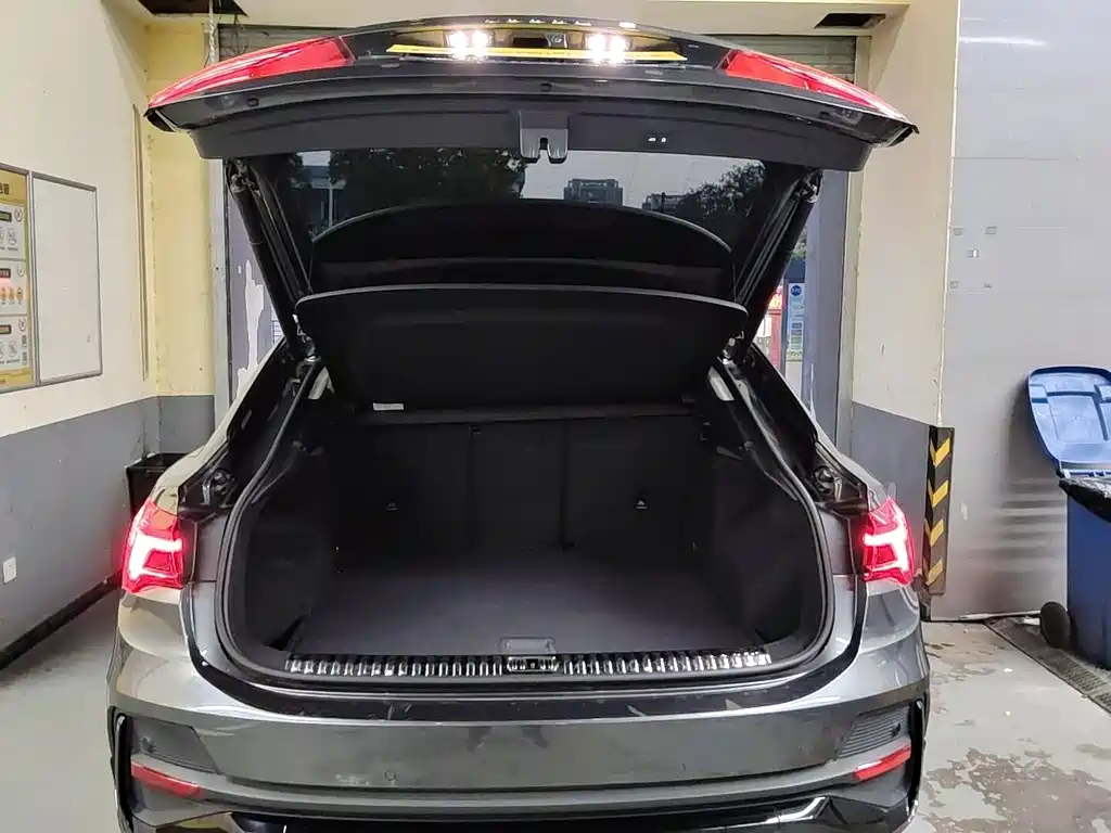 Audi Q3 Sportback — миниатюра 20