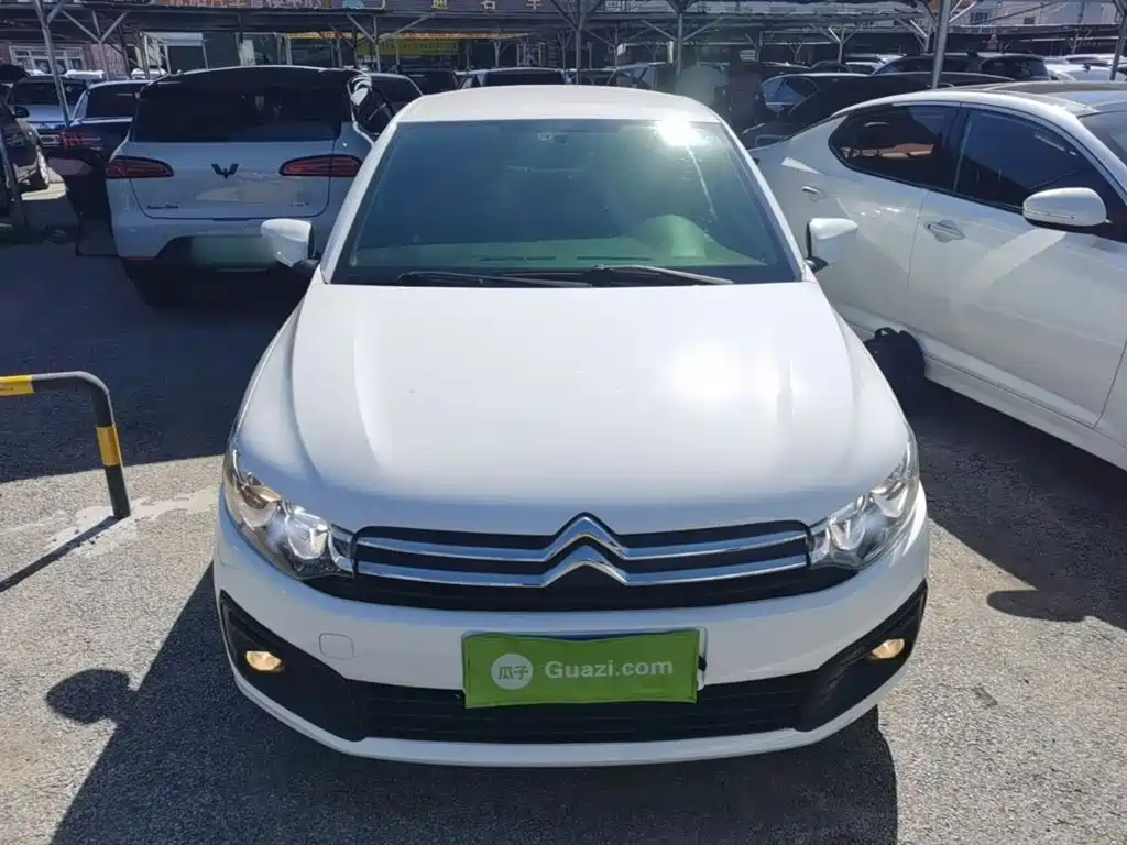 Citroen Elysee — миниатюра 3