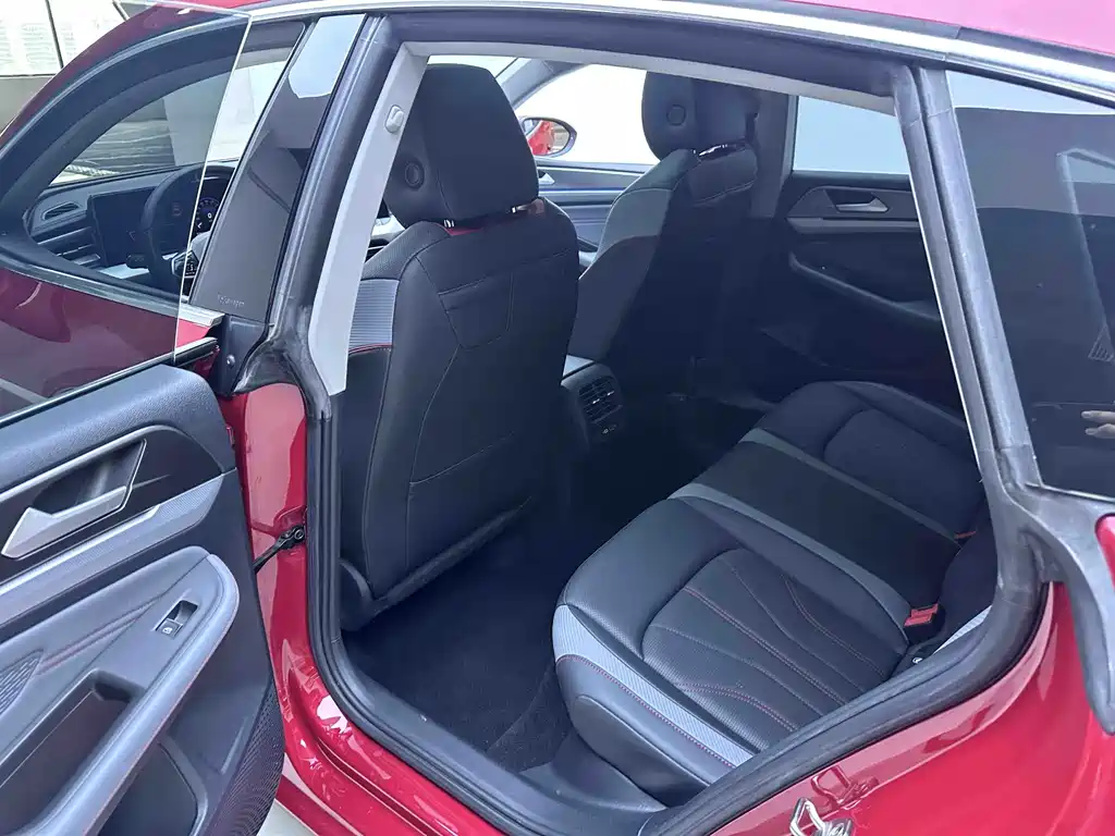 Volkswagen Lamando — миниатюра 11