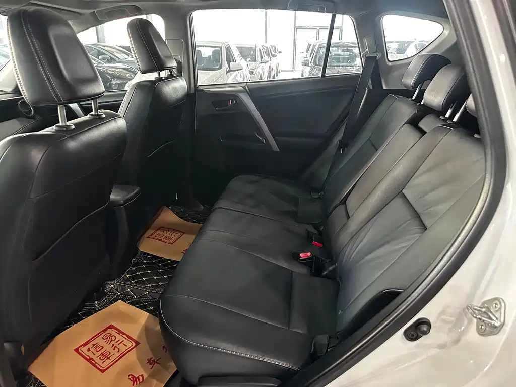 TOYOTA RAV4 RONGFANG