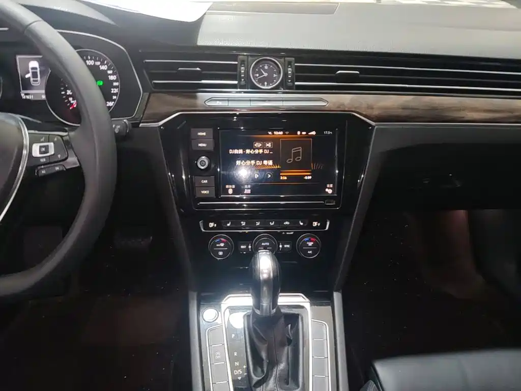 Volkswagen Magotan — миниатюра 13