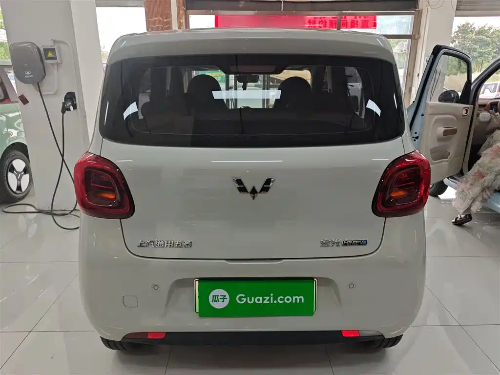 Wuling Mini EV MINIEV 2025