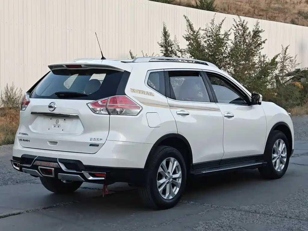 Nissan X-Trail — миниатюра 5