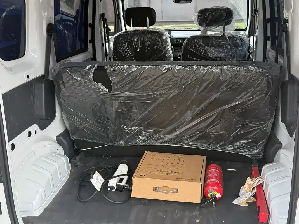 Wuling Zhiguang EV — миниатюра 2