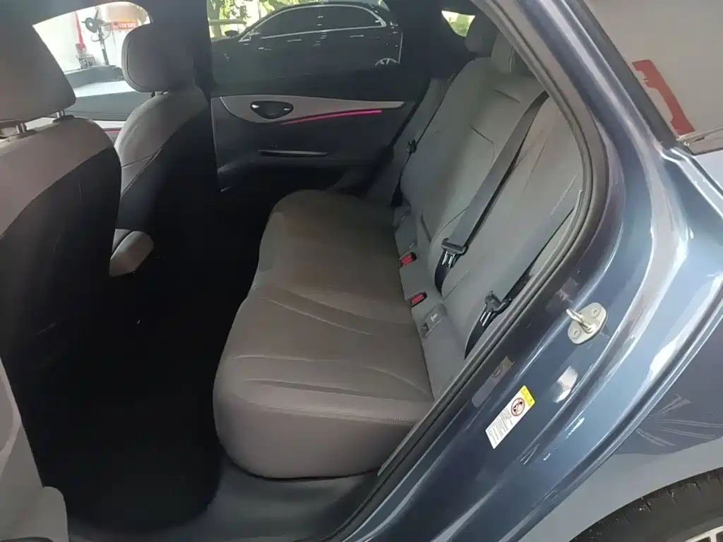 BYD Seal 07 DM-i — миниатюра 17
