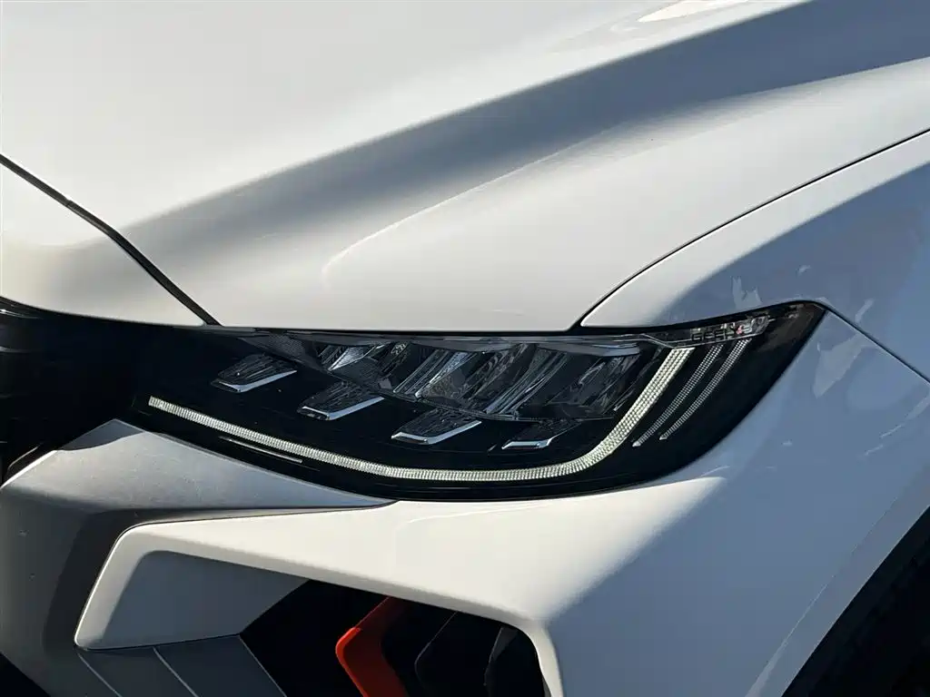 GEELY AUTOMOBILE BOYUE