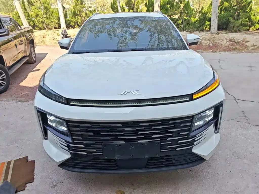 JAC JAC QX PHEV — миниатюра 3