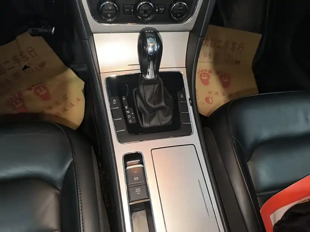 Volkswagen Passat — миниатюра 14