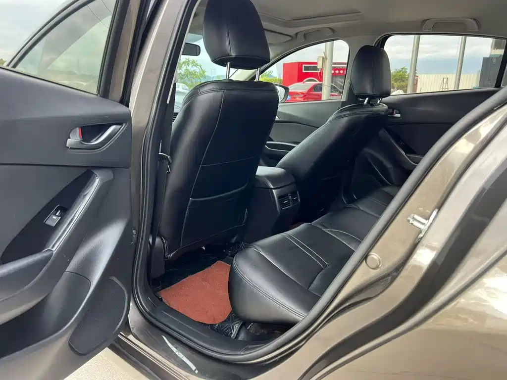Mazda 3 Axela — миниатюра 6