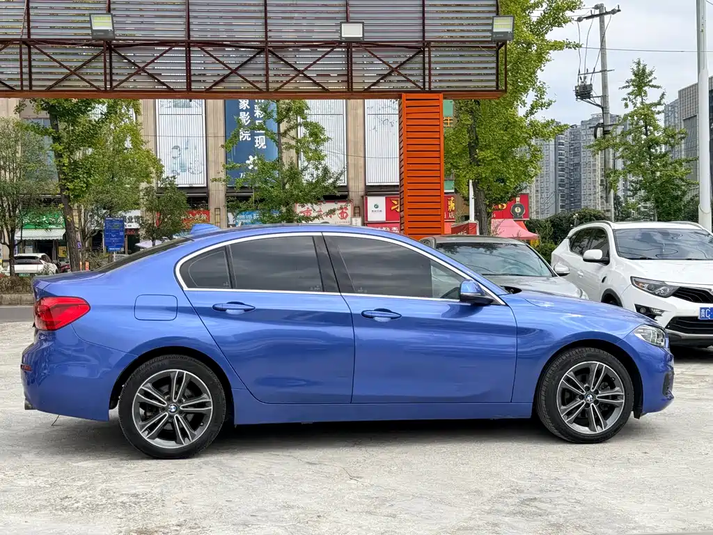 BMW 1 Series — миниатюра 12