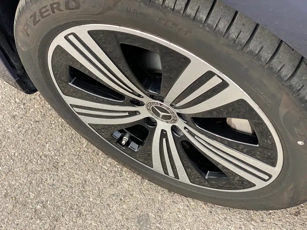 Mercedes-Benz EQE — миниатюра 8