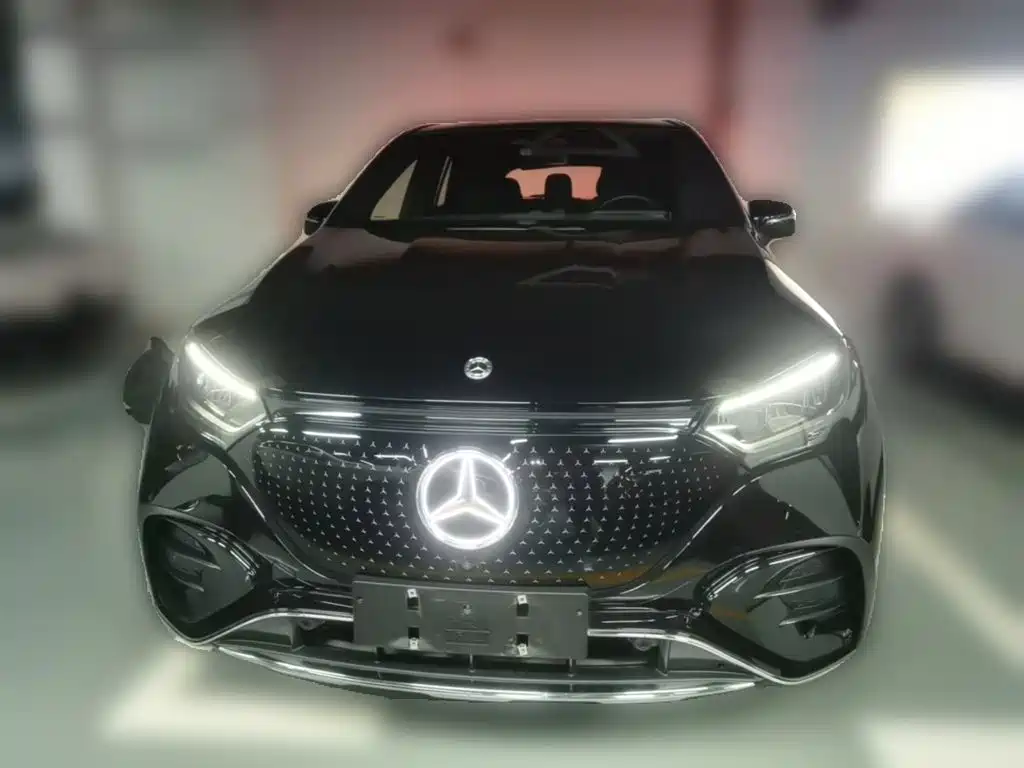 Mercedes-Benz EQE SUV — миниатюра 5