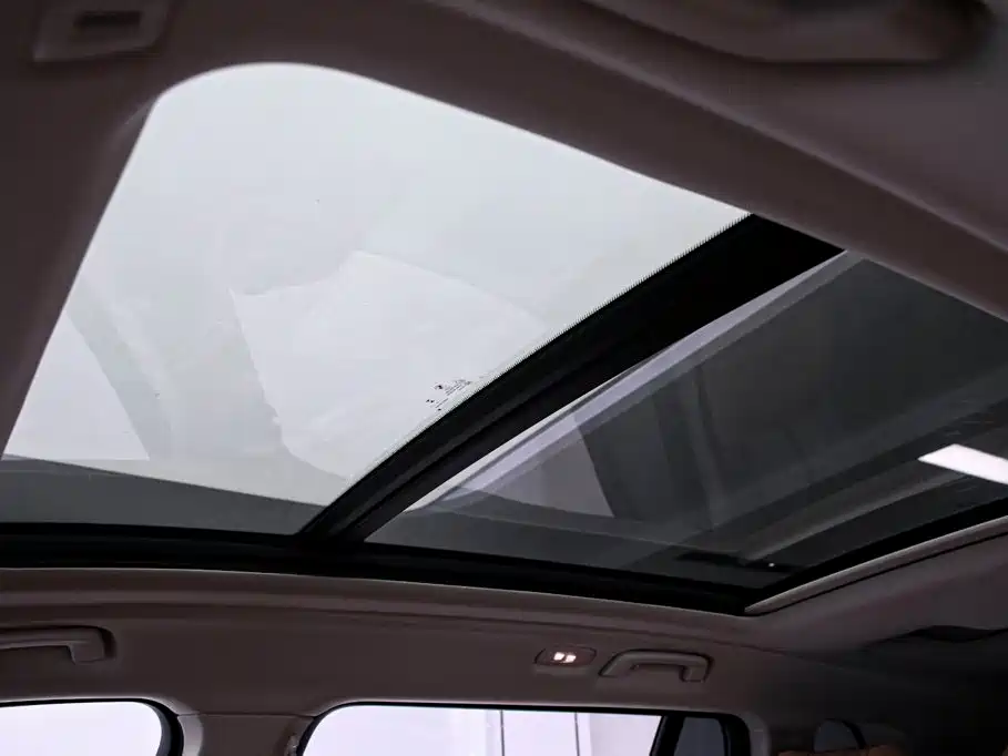 BMW X7 — миниатюра 11